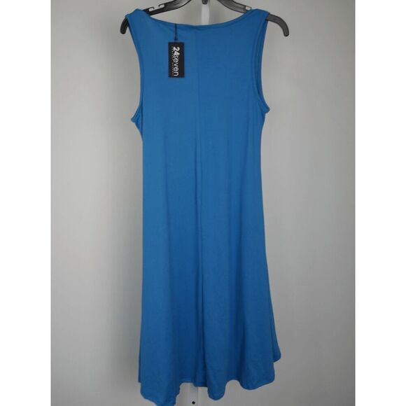 24/7 Comfort  Apparel Women's Blue Sleeveless Tunic Flared Tank Top M - Picture 4 of 9